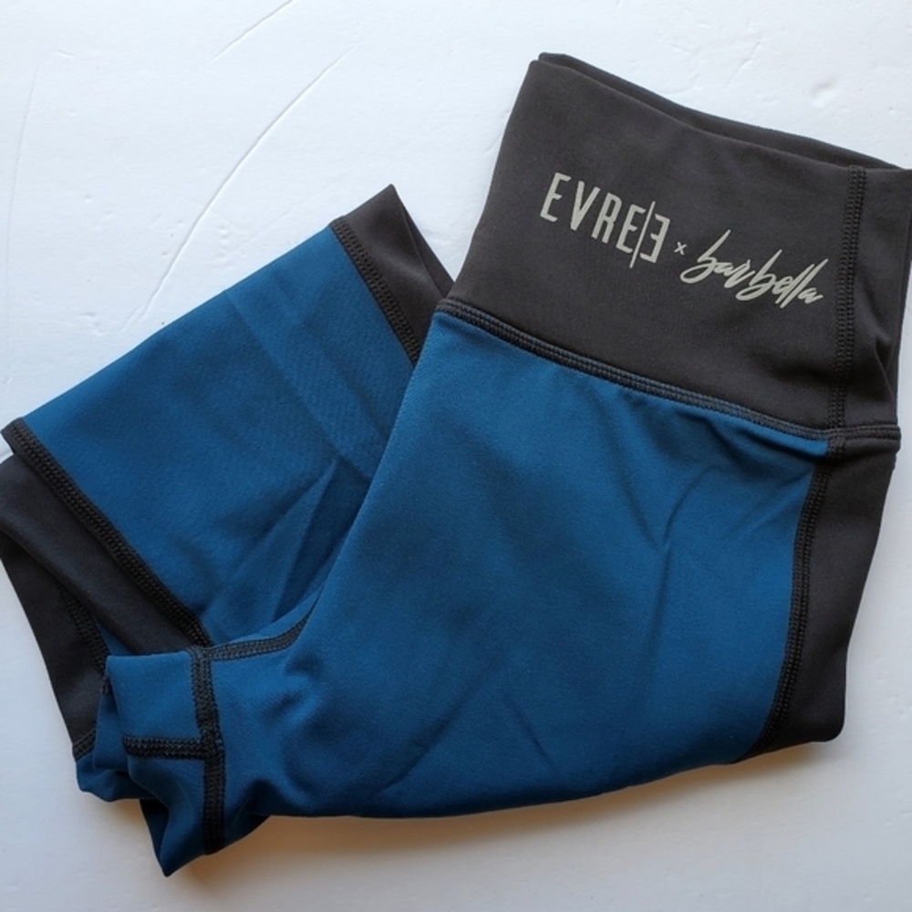 New Evree Bella Heart Leggings Blue Athletic Yoga Sports Women Size Small NWOT‎